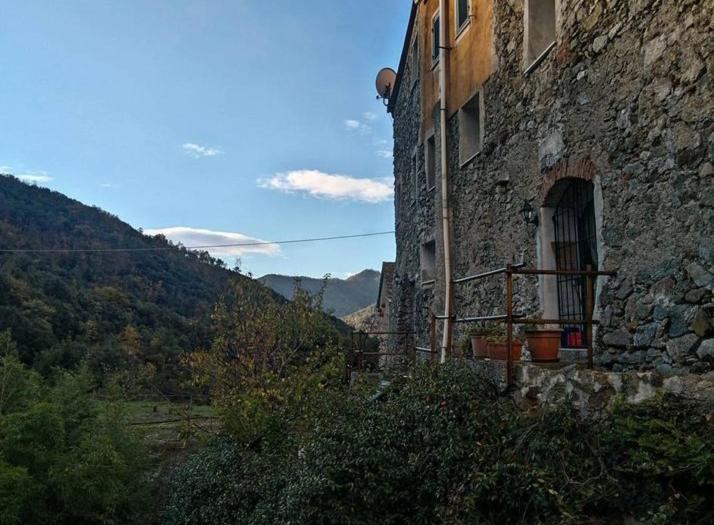 La Casa Di Mo Villa Albisola Superiore Bagian luar foto